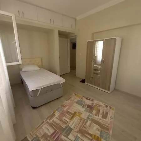 Séjour chez l'habitant Specious Private Bedroom In The City Center 10 Min To Oldtown